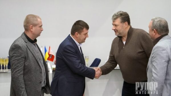 ³���� ������� ����� ����� ������ � �������� ������������� ������ �����������