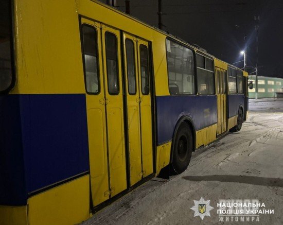 � ������� 16-������ ������ ������� ������� � ���������