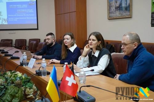 ������� ��������� ������������ ������ ������ � ������������ ����� ���������� � ������� (JGURA )