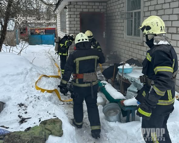 � ������������� ������ �� ��� ����� � ��������� ���� ������������ ����