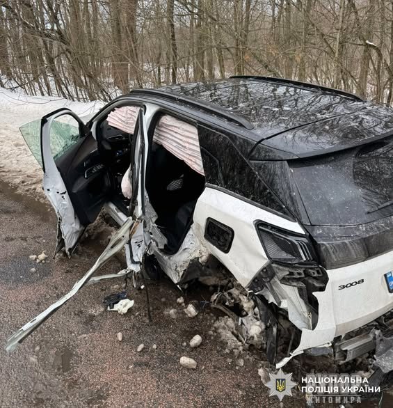 � �������������� ������ ��������� Peugeot 3008 �� Opel Astra: ������������� ��������� �������������