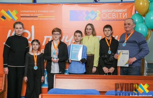 � ������� ���������� ���������� �� ������� ������� ����� ������� ����-�-���, ����������� ������ ��� � ��������� �� �����