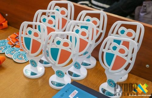 � ������� ���������� ���������� �� ������� ������� ����� ������� ����-�-���, ����������� ������ ��� � ��������� �� �����