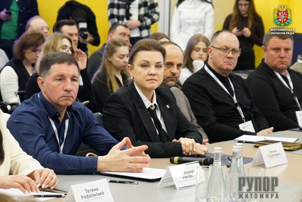 ���� �������� ���� ������ � ������������ ����� � ������� �����