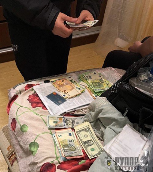 ��������� ����������� ������� ��������� ����� ����� ���������������� ��������: �������� ����� 8 ���� �����������