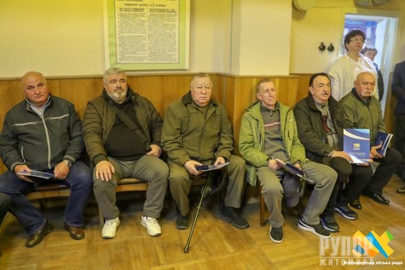 � ��������� ���� ������� ������������ ����������. 40 ���� �����